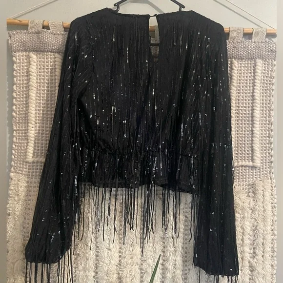 En Crème Ricky Sequin Fringed‎ Sleeve Top - Picture 3 of 3